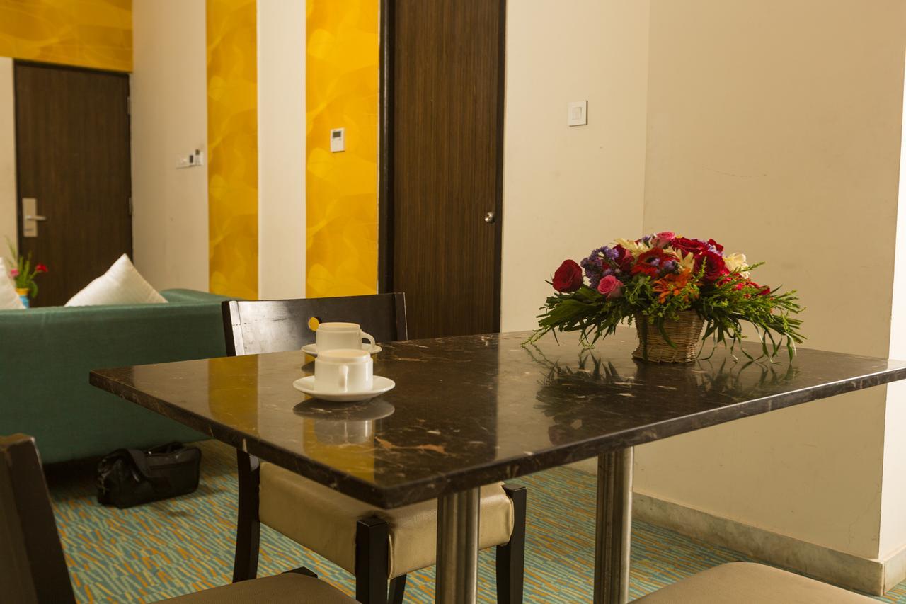 Siesta Star T. Nagar Chennai Exterior foto