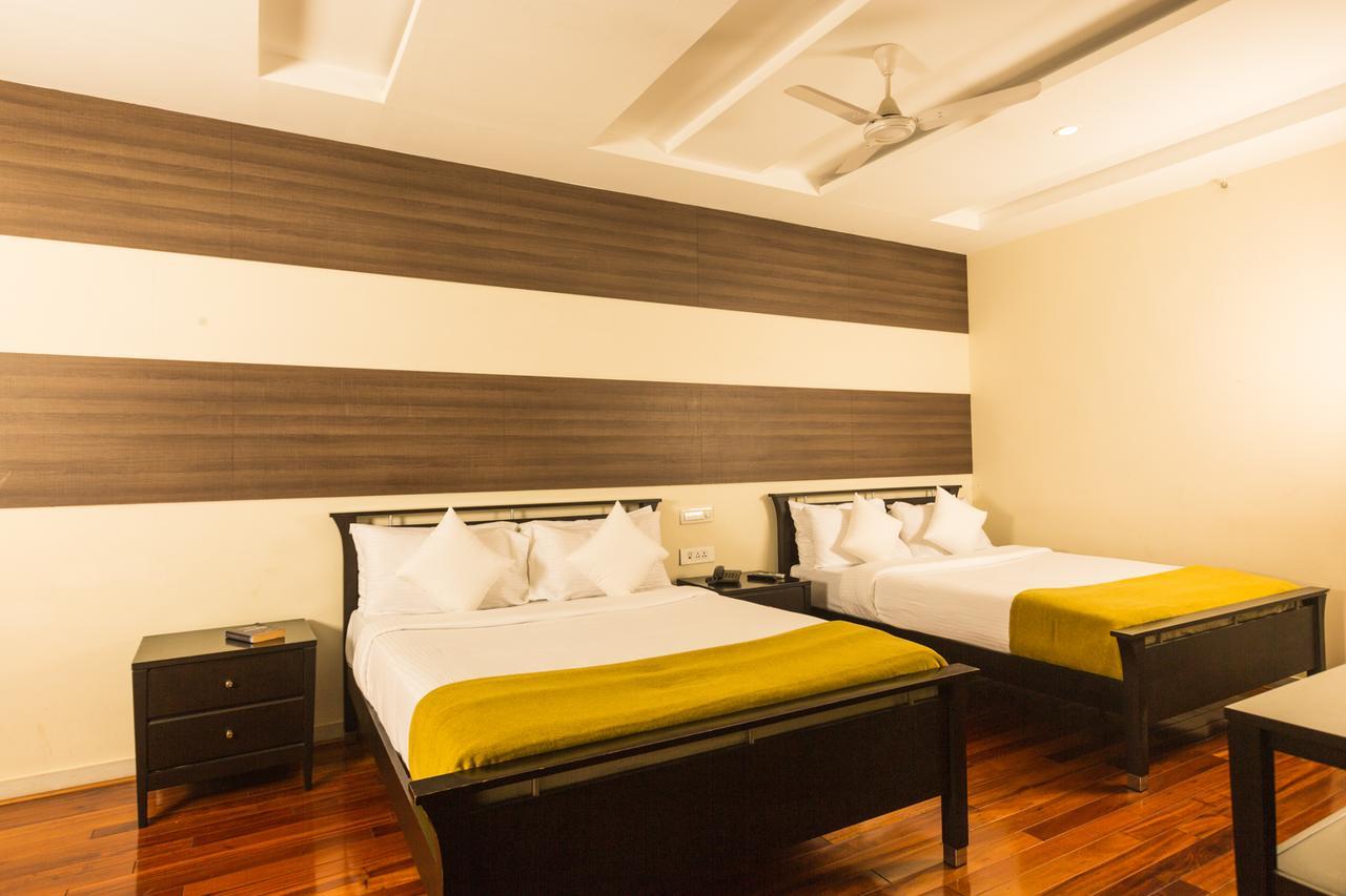 Siesta Star T. Nagar Chennai Exterior foto