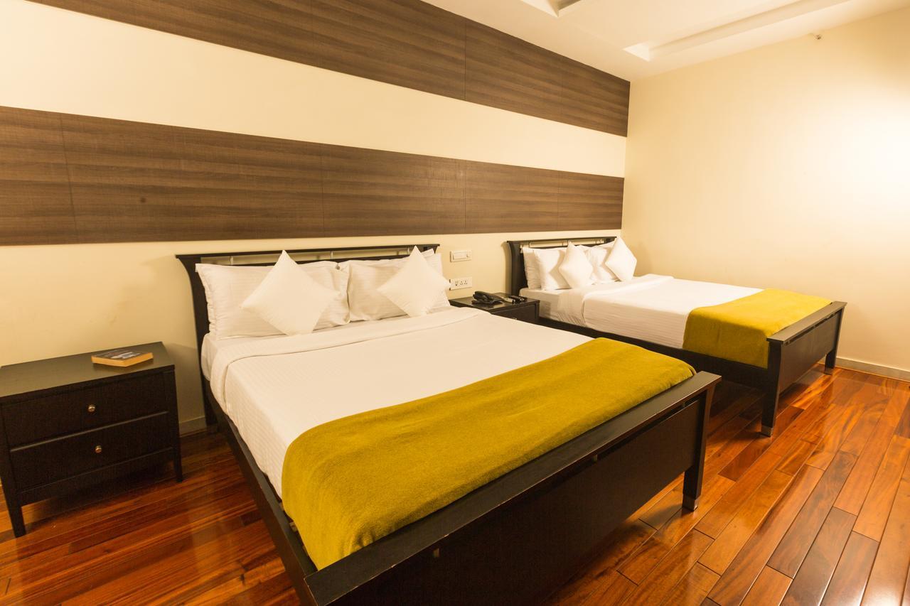 Siesta Star T. Nagar Chennai Exterior foto